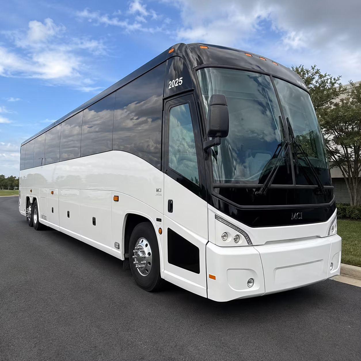 brownsvillecharterbuscompany com is here to make brownsville airport transportation fast easy and stress free