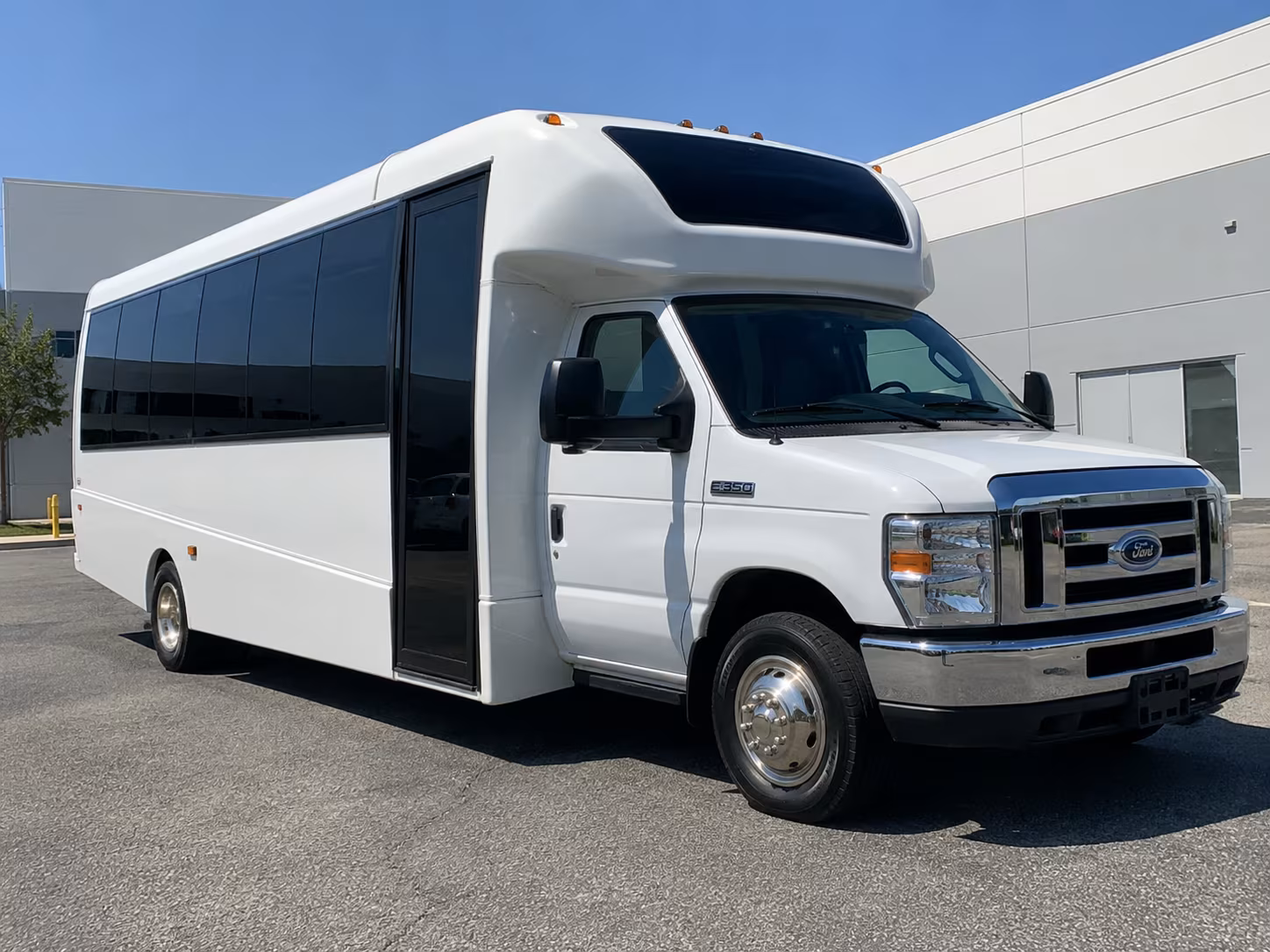 harlingen employee shuttle bus rentals