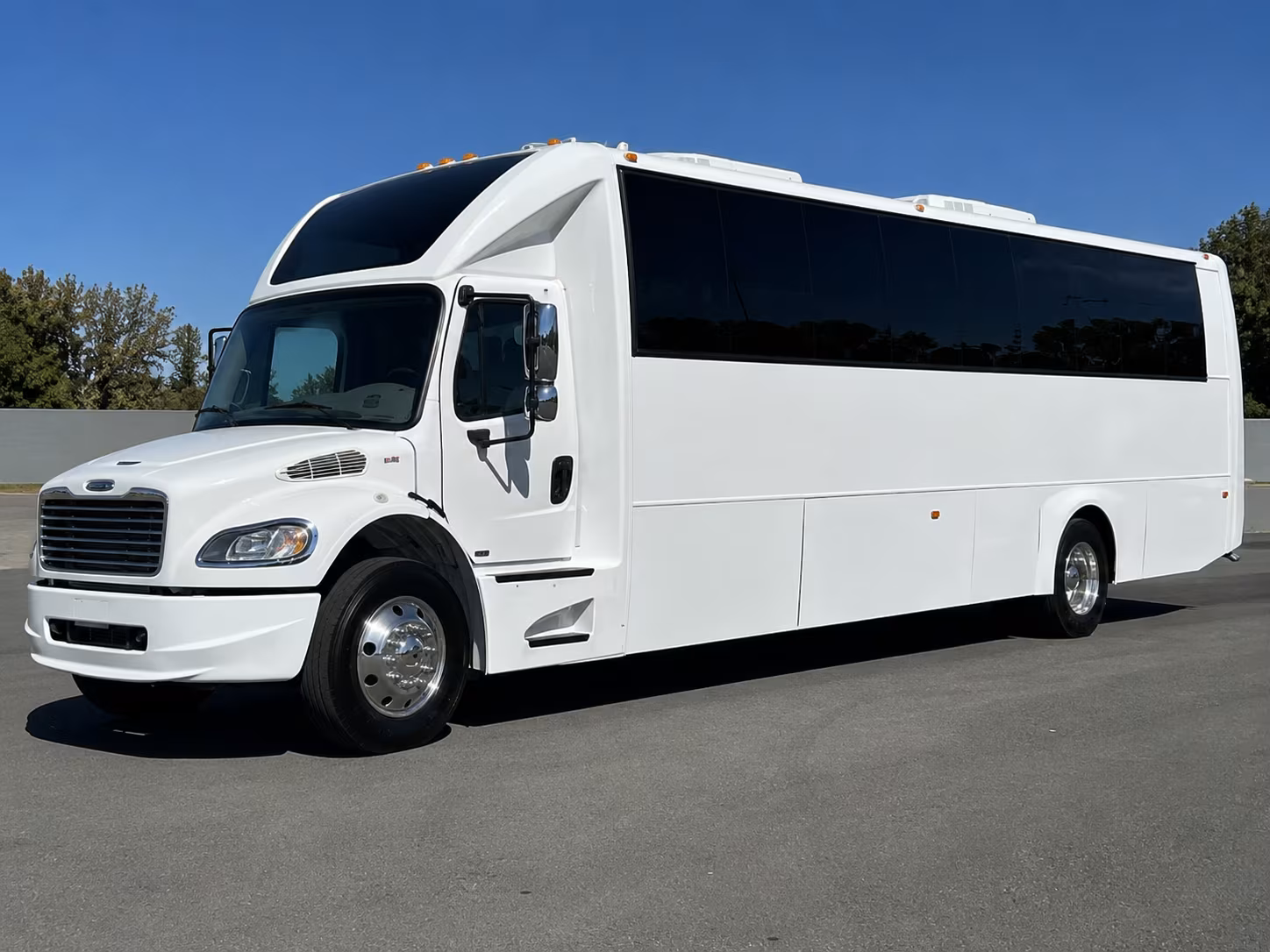 holiday party bus rental