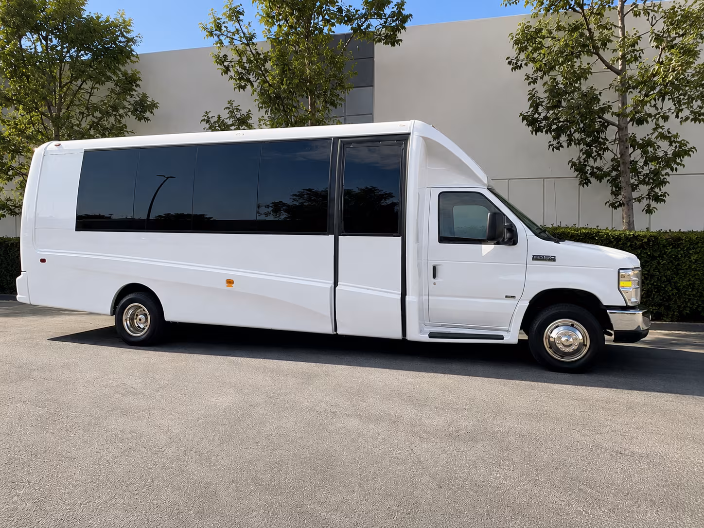 how the total hours and length of your trip affect bus rental rates in brownsville