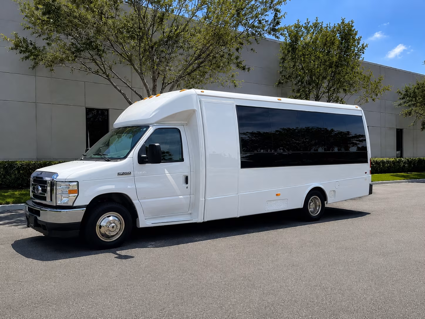 how the type of bus you choose changes the price in brownsville texas