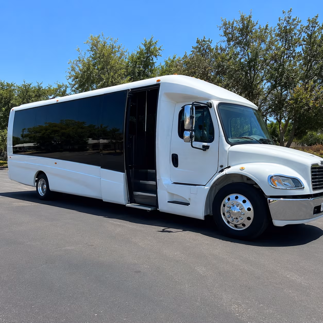 mcallen winery charter buses for mcallen wine tasting groups