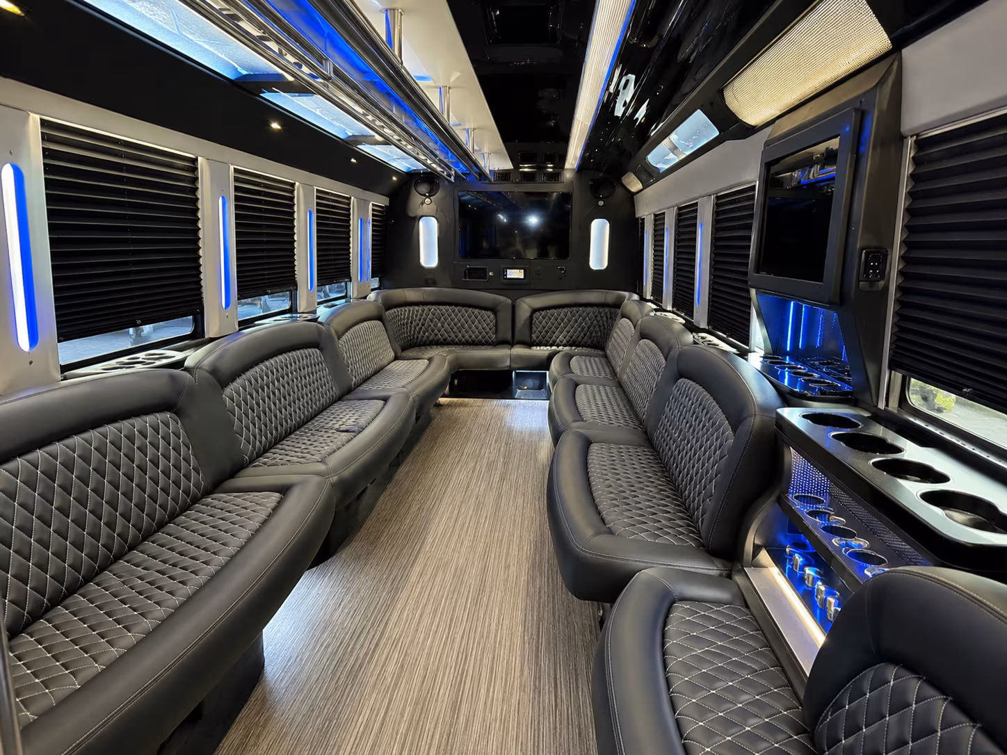 quinceanera and wedding party bus rentals in brownsville