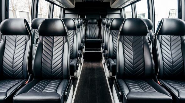 28 passenger minibus rental san angelo